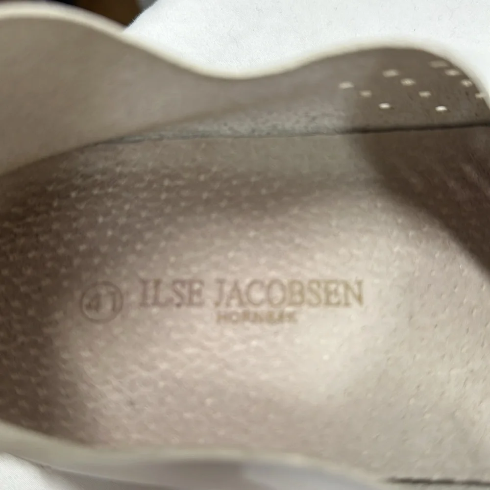 Ilse Jacobsen Tulip 139 Perforated Microfiber Slip Ons, EU 41